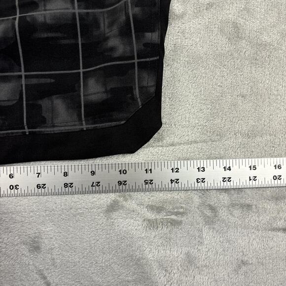 NWT Tap out plaid shorts black/gray mens size Xlarge - Picture 5 of 6